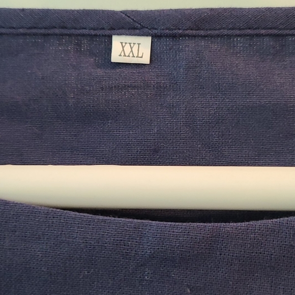 Very Cute Plus Size Top - Picture 2 of 9